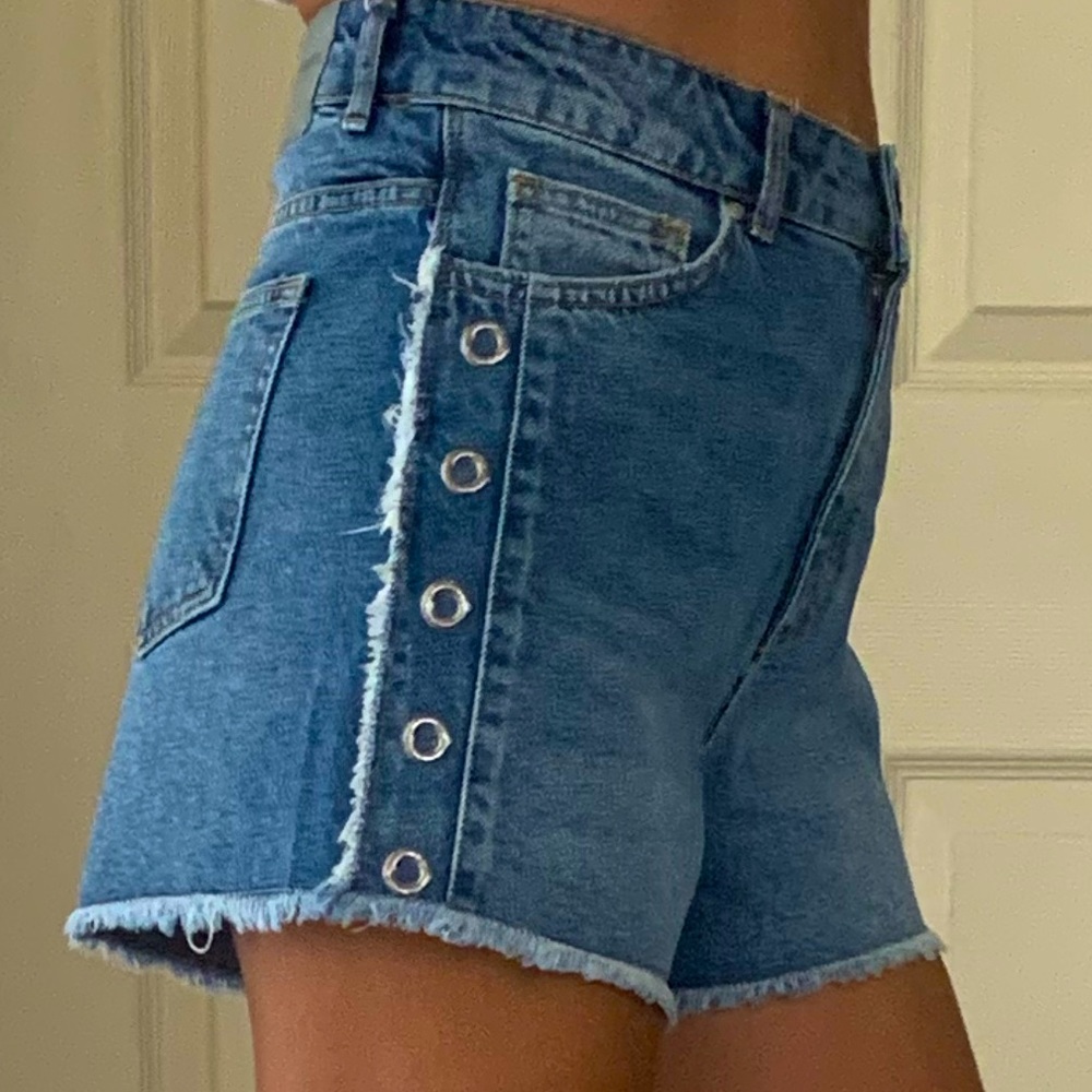 ZARA HIGH WAISTED JEAN SHORTS / SKORTS